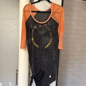 Chic Black and Orange 1/2 Sleeve Top
